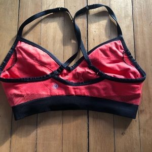 Lululemon sports bra!